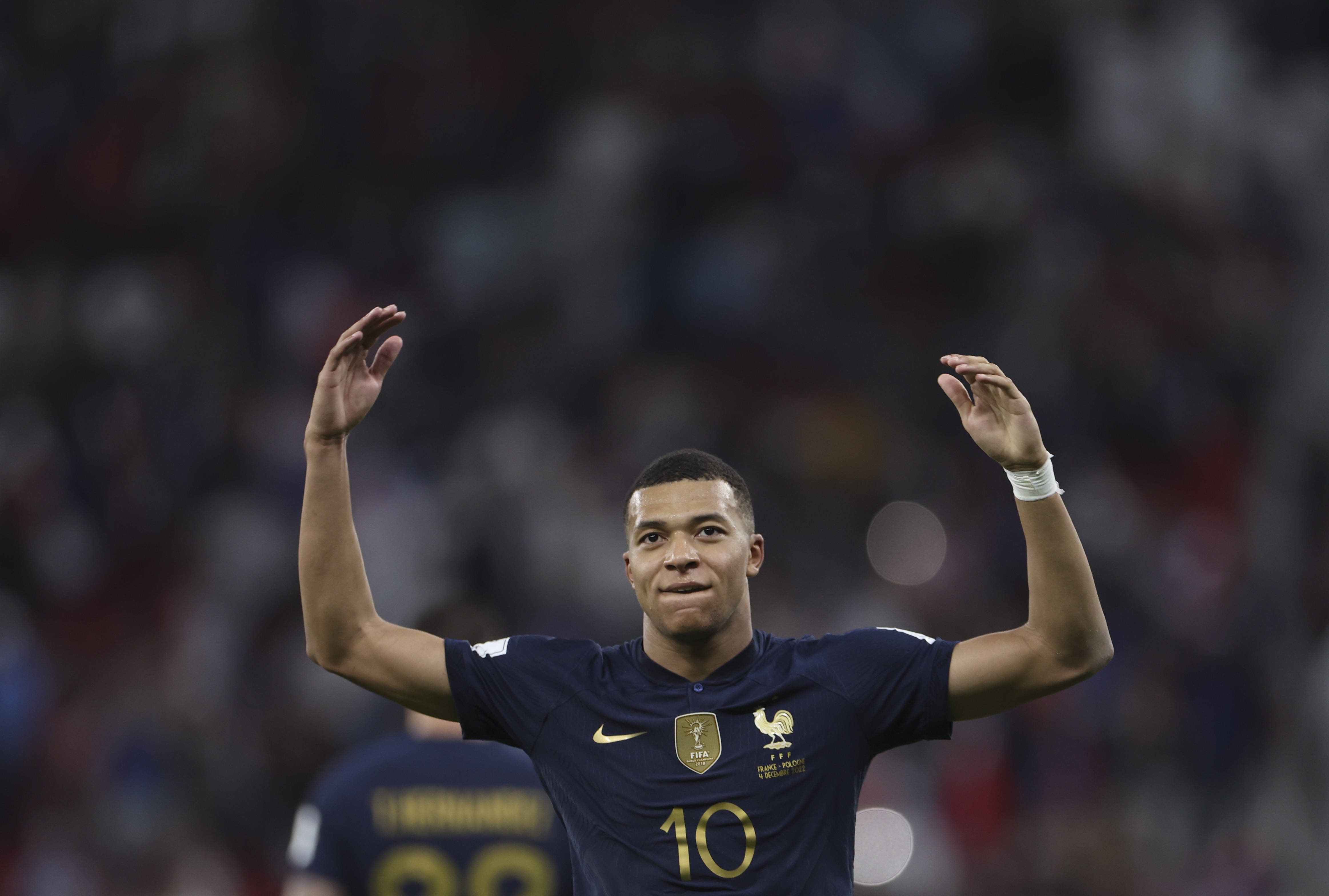 威利·梅斯在名人堂演讲中提到，他的手套是他最好的朋友